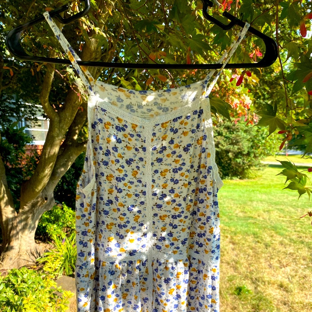 American Eagle Outfitters Floral Spaghetti Strap Cami